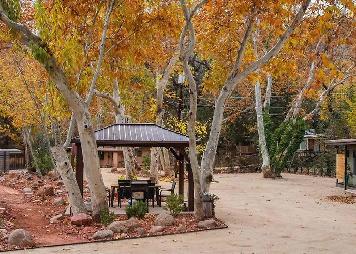 17 Creekside Retreat *
